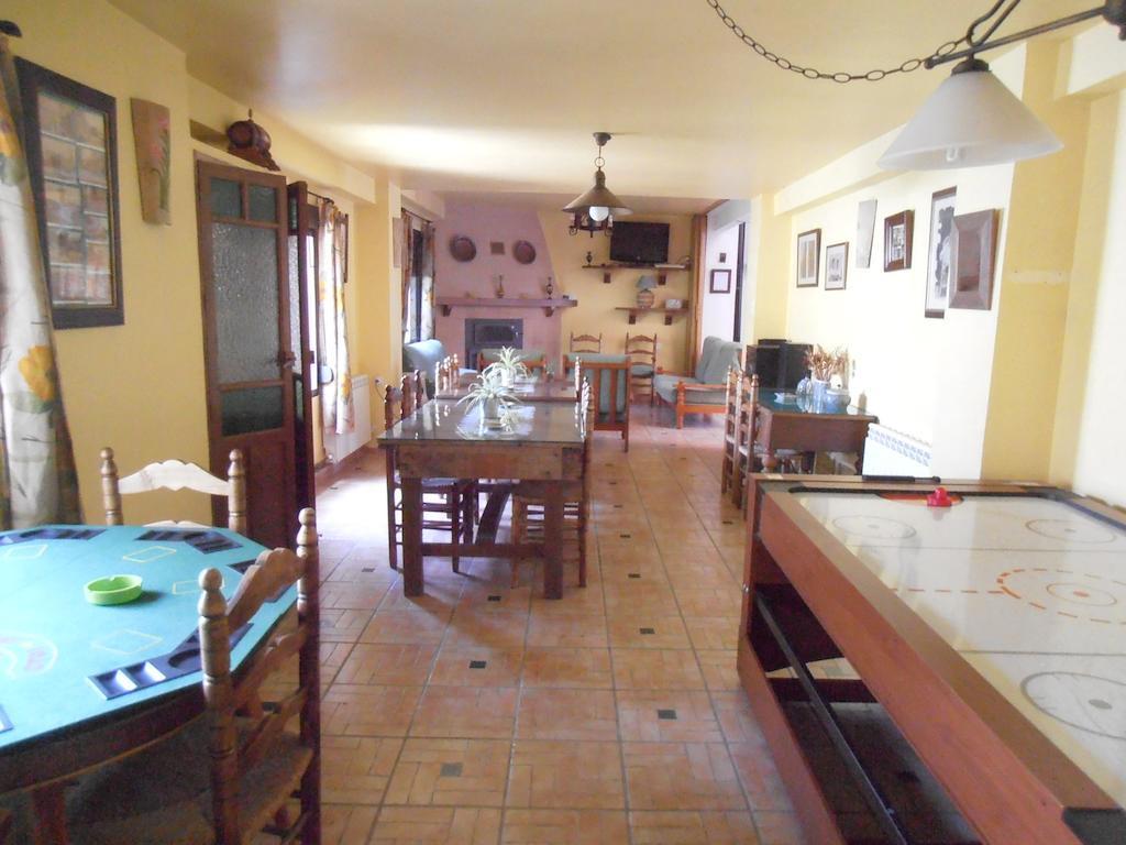מלון Pinos Puente Alojamiento Rural Torre Hueca חדר תמונה